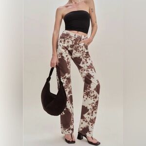NEW Reformation Val '90s High Waist Cowhide Print Jeans Size 28